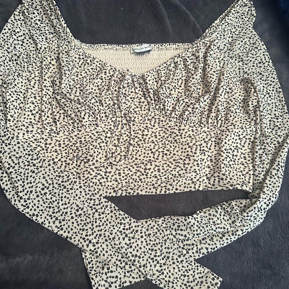 American Eagle Outfitters Cream and Black Patterned Blouse